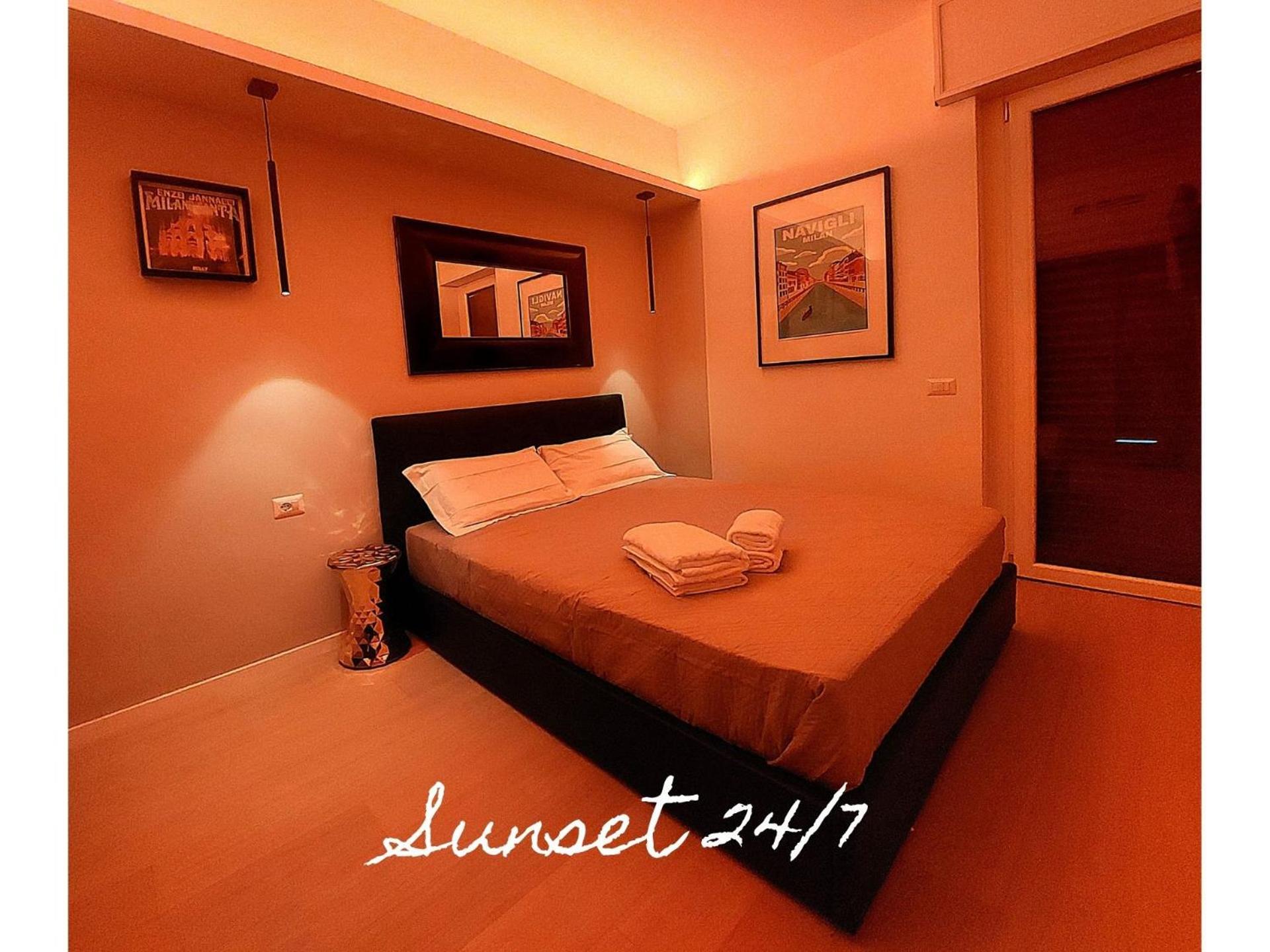 Navigli-San Babila New Studio Attico Balcone Aria Милан Экстерьер фото
